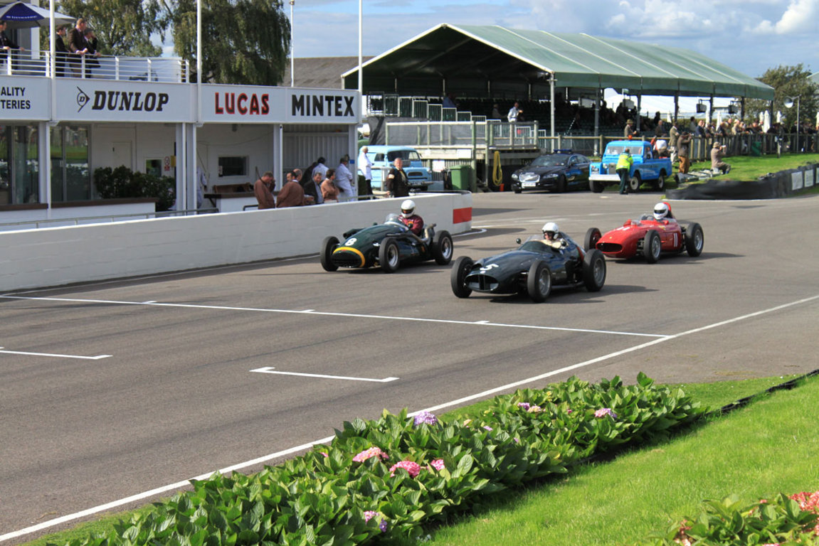 goodwood motor racing circuit