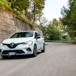 Renault Clio E-Tech Hybrid Auto Class Magazine _004