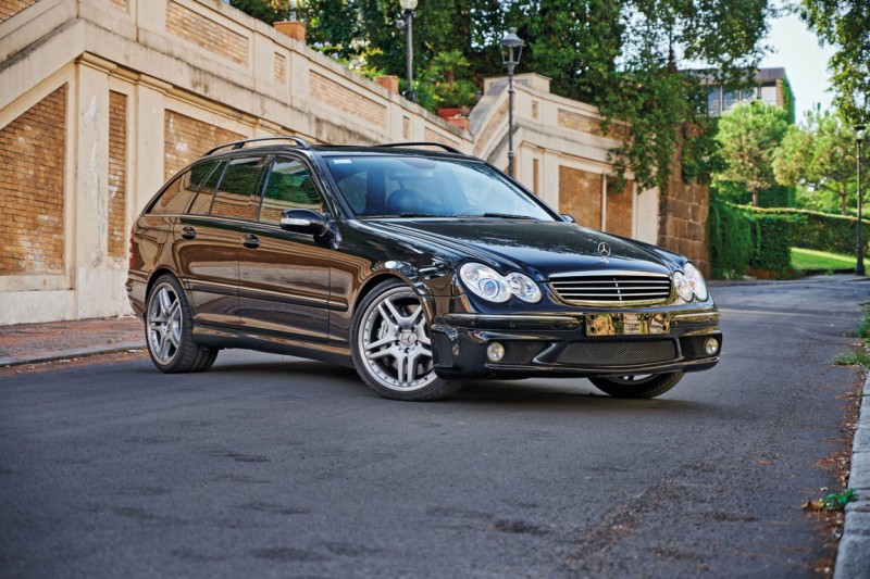 AMG Mercedes C55 Performance Wagon wannenes milano autoclassica 2021 Auto Class Magazine